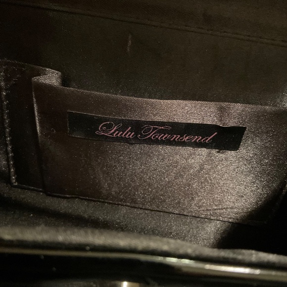 Lulu Townsend Patent Clutch Removable Chain Strap - Picture 9 of 14